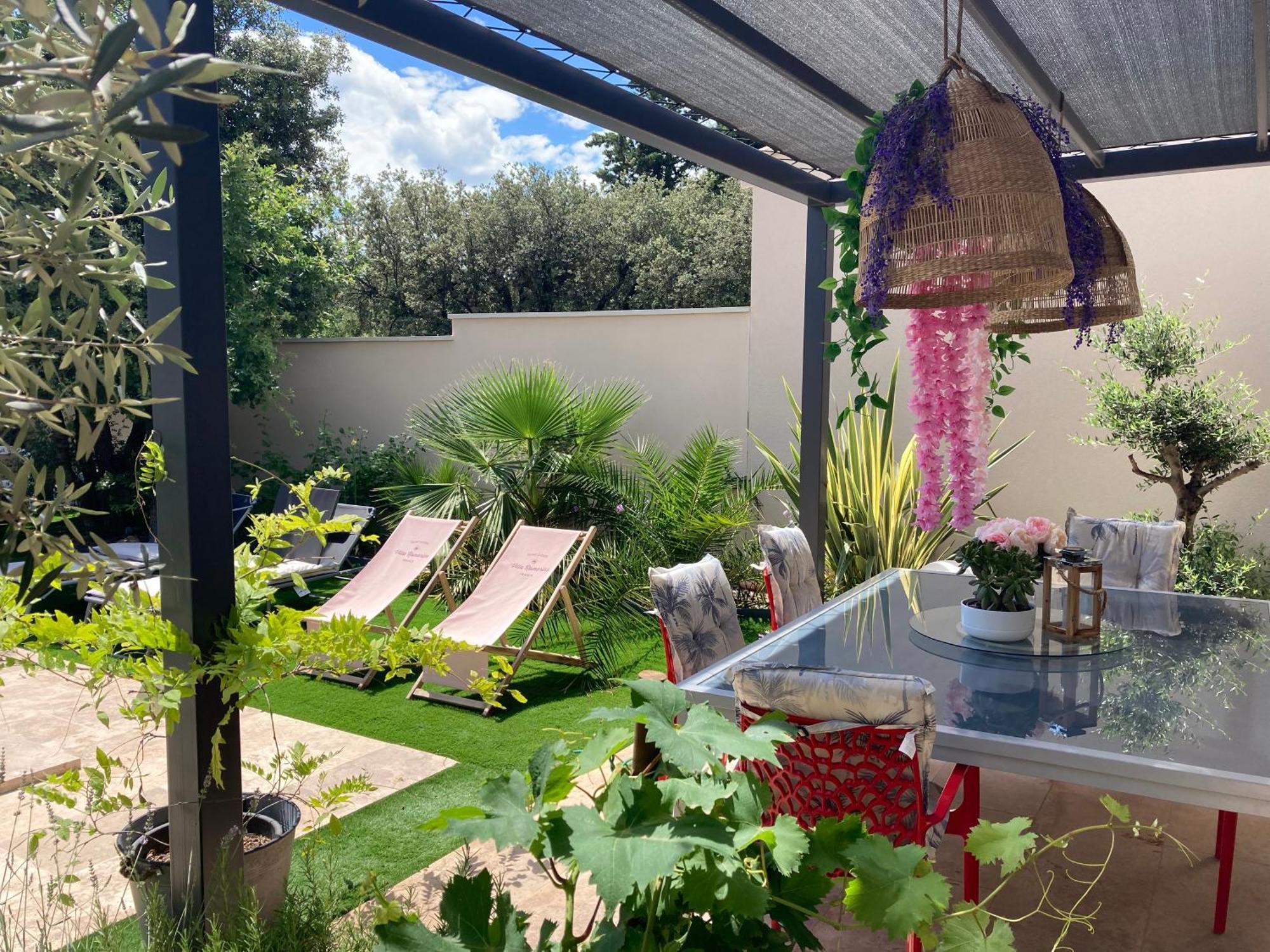 Les Romarins Villa Saint Didier (Vaucluse)